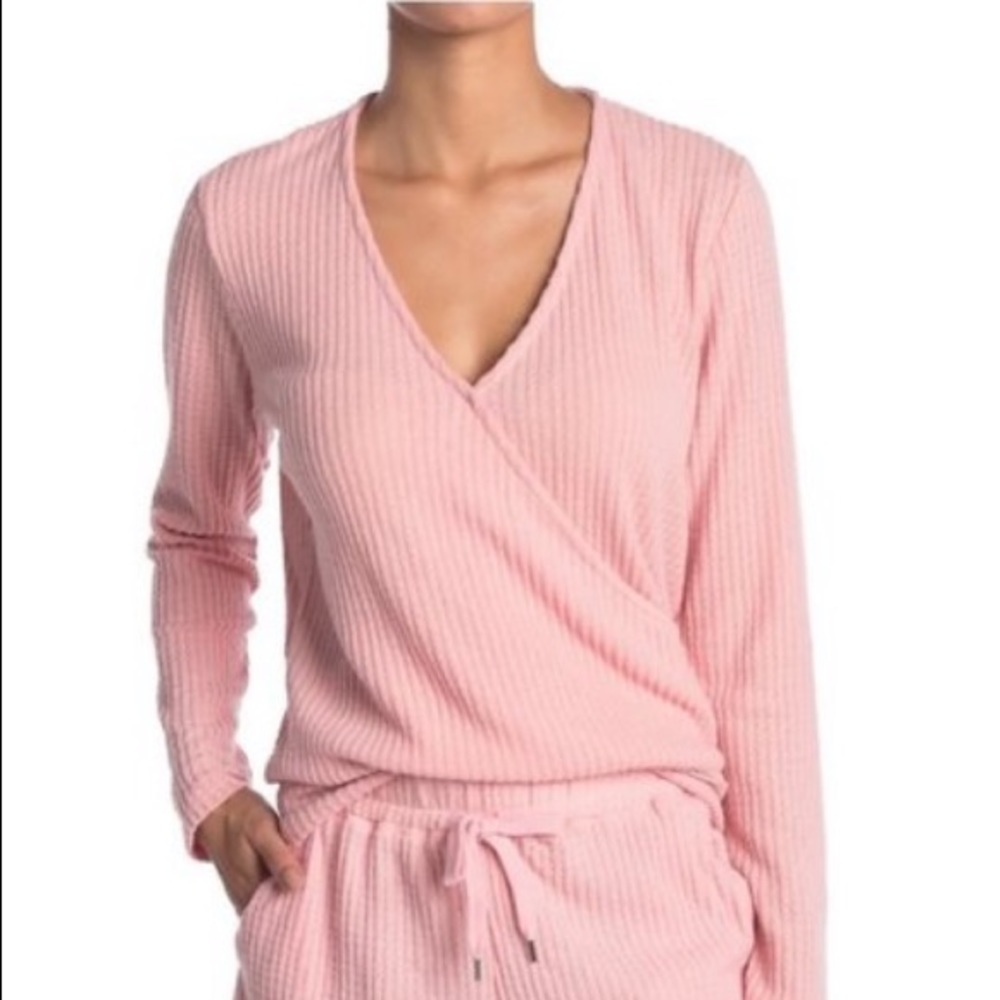 NWOT Gibson Waffle Surplice Wrap Top in Pink